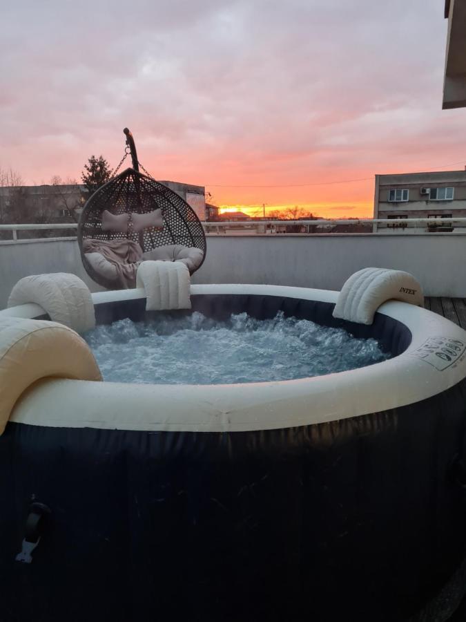 Апартаменты Arad Wellness Экстерьер фото